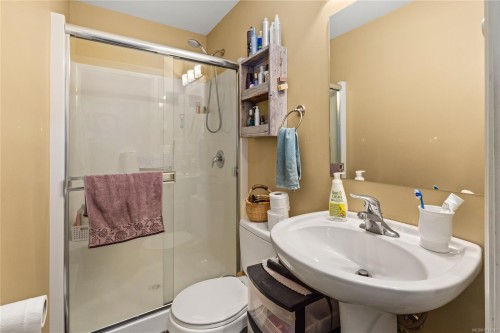 5969 Stonehaven Dr, Duncan, BC 