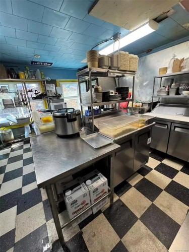 1008 Blanshard St, Victoria, BC 