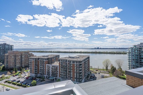 Vue sur l'eau - 303-8125 Boul. St-Laurent, Brossard, QC - Outdoor With Body Of Water With View