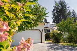 2551 Stampede Trail  Nanaimo, BC V9T 5S4