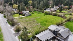 10820 Derrick Rd  North Saanich, BC V8C 3C2