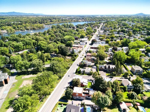 Photo aérienne - 2130 Av. Bourgogne, Chambly, QC - Outdoor With View
