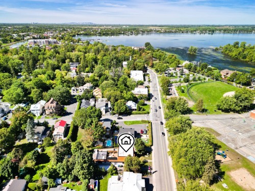 Photo aérienne - 2130 Av. Bourgogne, Chambly, QC - Outdoor With Body Of Water With View
