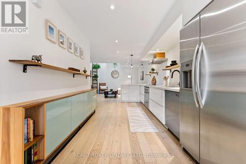 2 - 23 Macaulay Street W, Hamilton, ON - Indoor