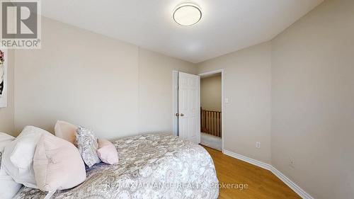 7560 Black Walnut Trail, Mississauga, ON - Indoor Photo Showing Bedroom