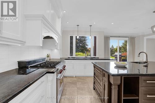 74 Mactaggart Drive, King, ON - Indoor Photo Showing Kitchen With Upgraded Kitchen