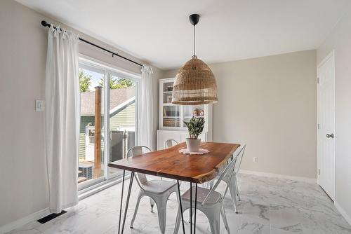 Dining room - 57 Rue Grogan, Shannon, QC - Indoor Photo Showing Dining Room
