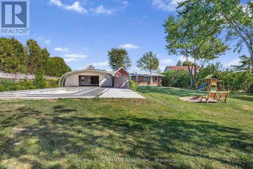 585 Fifth Road E, Hamilton, ON - Outdoor