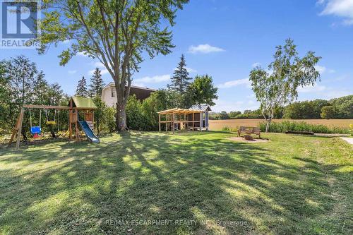 585 Fifth Road E, Hamilton, ON - Outdoor