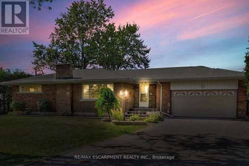 585 Fifth Road E, Hamilton, ON - Outdoor