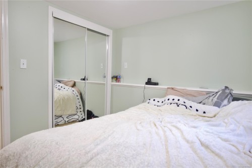 100 Boundary Rd, Lake Cowichan, BC 