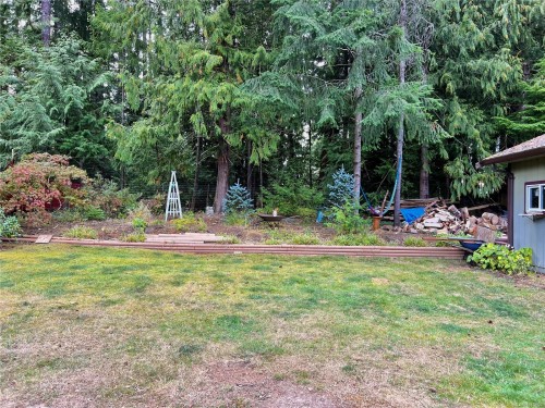 100 Boundary Rd, Lake Cowichan, BC 