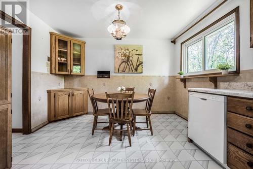 1161 Carlo Court, Mississauga, ON - Indoor Photo Showing Dining Room