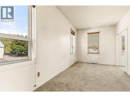 Bed 1 - 519 Fourth Street E, Revelstoke, BC 