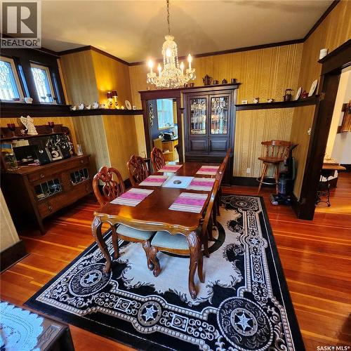 313 19Th Street W, Prince Albert, SK - Indoor Photo Showing Dining Room