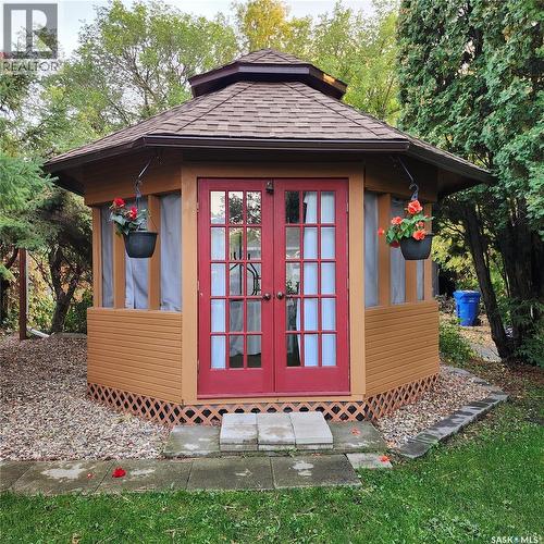 313 19Th Street W, Prince Albert, SK - Outdoor