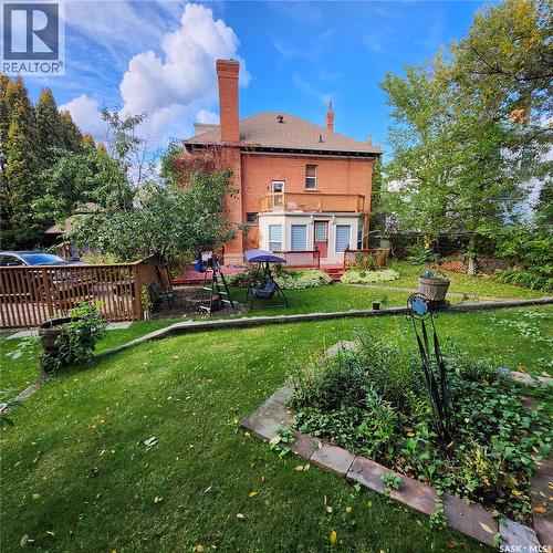 313 19Th Street W, Prince Albert, SK - Outdoor