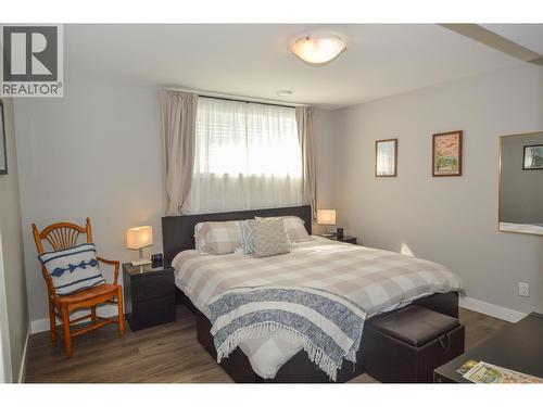 10126 Rand Street, Summerland, BC - Indoor Photo Showing Bedroom