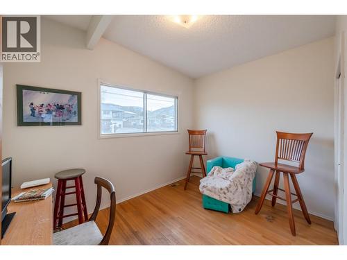 1467 Carmi Drive, Penticton, BC - Indoor