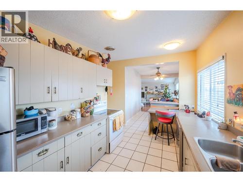 1467 Carmi Drive, Penticton, BC - Indoor
