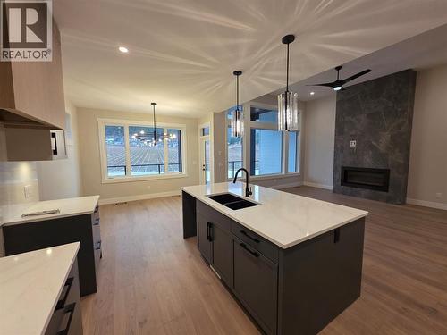 2540 Pinnacle Ridge Drive, West Kelowna, BC - Indoor Photo Showing Kitchen With Double Sink