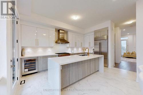 Chef-Inspired Kitchen - 40 Chiara Rose Lane, Richmond Hill, ON - Indoor Photo Showing Kitchen With Upgraded Kitchen