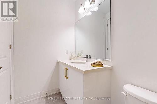 Upper Floor Main Full Bath - 40 Chiara Rose Lane, Richmond Hill, ON - Indoor Photo Showing Bathroom