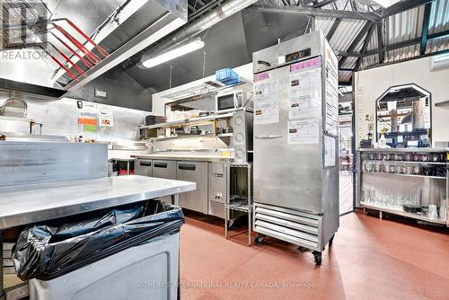 2525 Bank Street, Ottawa, ON 