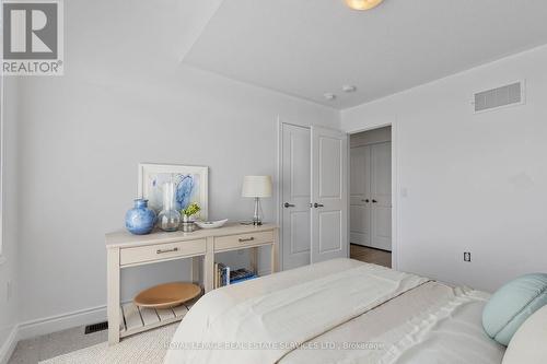 28 Union Boulevard, Wasaga Beach, ON - Indoor Photo Showing Bedroom