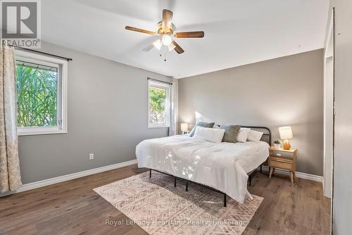 1020 Main Street, Howick, ON - Indoor Photo Showing Bedroom
