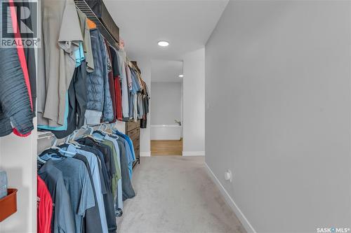 319 Dziadyk Bend, Saskatoon, SK - Indoor With Storage