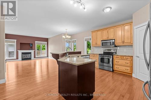 873 Jasmine Street, Kingston (Kingston East (Incl Barret Crt)), ON - Indoor Photo Showing Kitchen With Double Sink