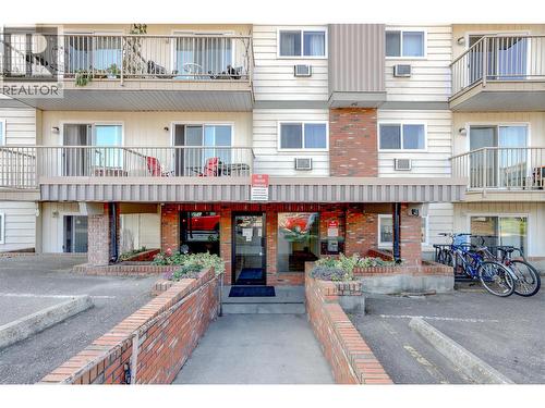 3304 35 Avenue Unit# 415, Vernon, BC - Outdoor With Facade