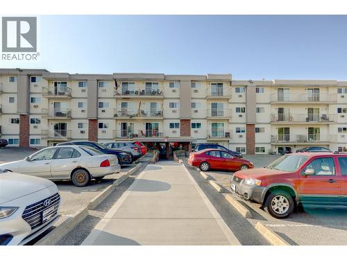 3304 35 Avenue Unit# 415, Vernon, BC - Outdoor With Facade