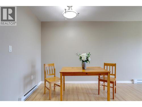 3304 35 Avenue Unit# 415, Vernon, BC - Indoor Photo Showing Dining Room