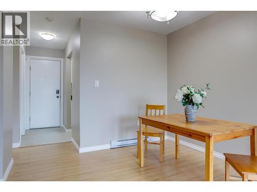 3304 35 Avenue Unit# 415, Vernon, BC - Indoor Photo Showing Dining Room