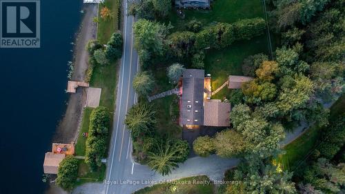 it is quite the property!! - 2 Leslie Drive W, Bracebridge (Monck (Bracebridge)), ON - Outdoor With View