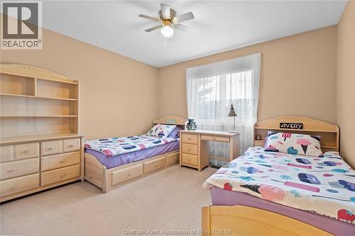 21640 Pinehurst Crescent, Chatham-Kent, ON - Indoor Photo Showing Bedroom