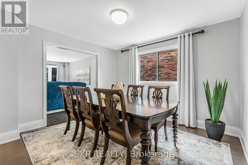 1221 Creekside Drive, Oakville, ON - Indoor Photo Showing Dining Room