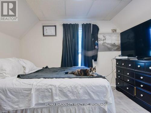 43 St George Street, St. Catharines (Facer), ON - Indoor Photo Showing Bedroom