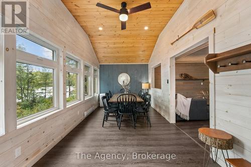 1032 Lakeshore Drive S, Bracebridge (Oakley), ON - Indoor