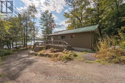 1032 Lakeshore Drive S, Bracebridge (Oakley), ON - Outdoor