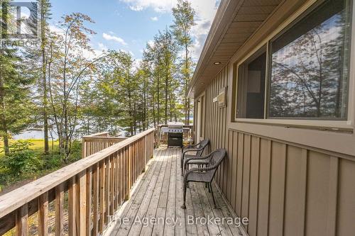 1032 Lakeshore Drive S, Bracebridge (Oakley), ON - Outdoor With Exterior