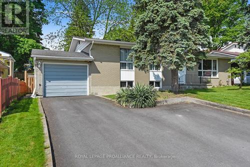 18 CONVAY CRESCENT  Brockville, ON K6V 5A1