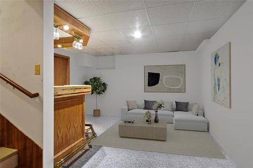 419 Main St, Oakbank, MB 