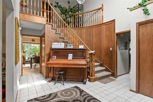 419 Main St, Oakbank, MB 