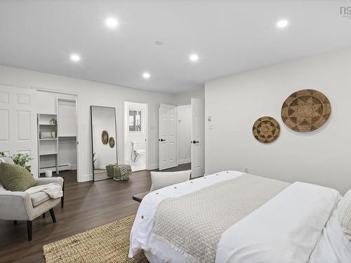 1 Glenbourne Court, Halifax, NS 