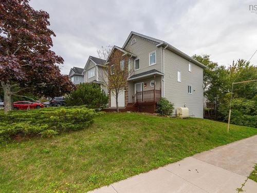 1 Glenbourne Court, Halifax, NS 