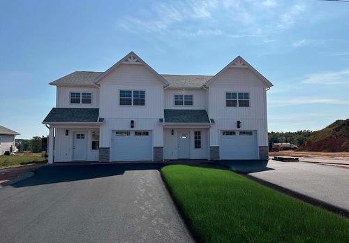 70 Samantha Lane  Cornwall, PE C0A 1H0