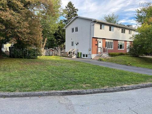 19 Denneb Crescent, Lower Sackville, NS 